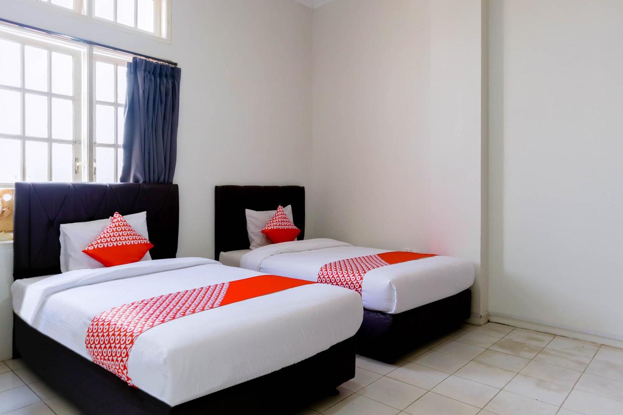 Oyo 1111 Pasar Baru Inn Jacarta Exterior foto