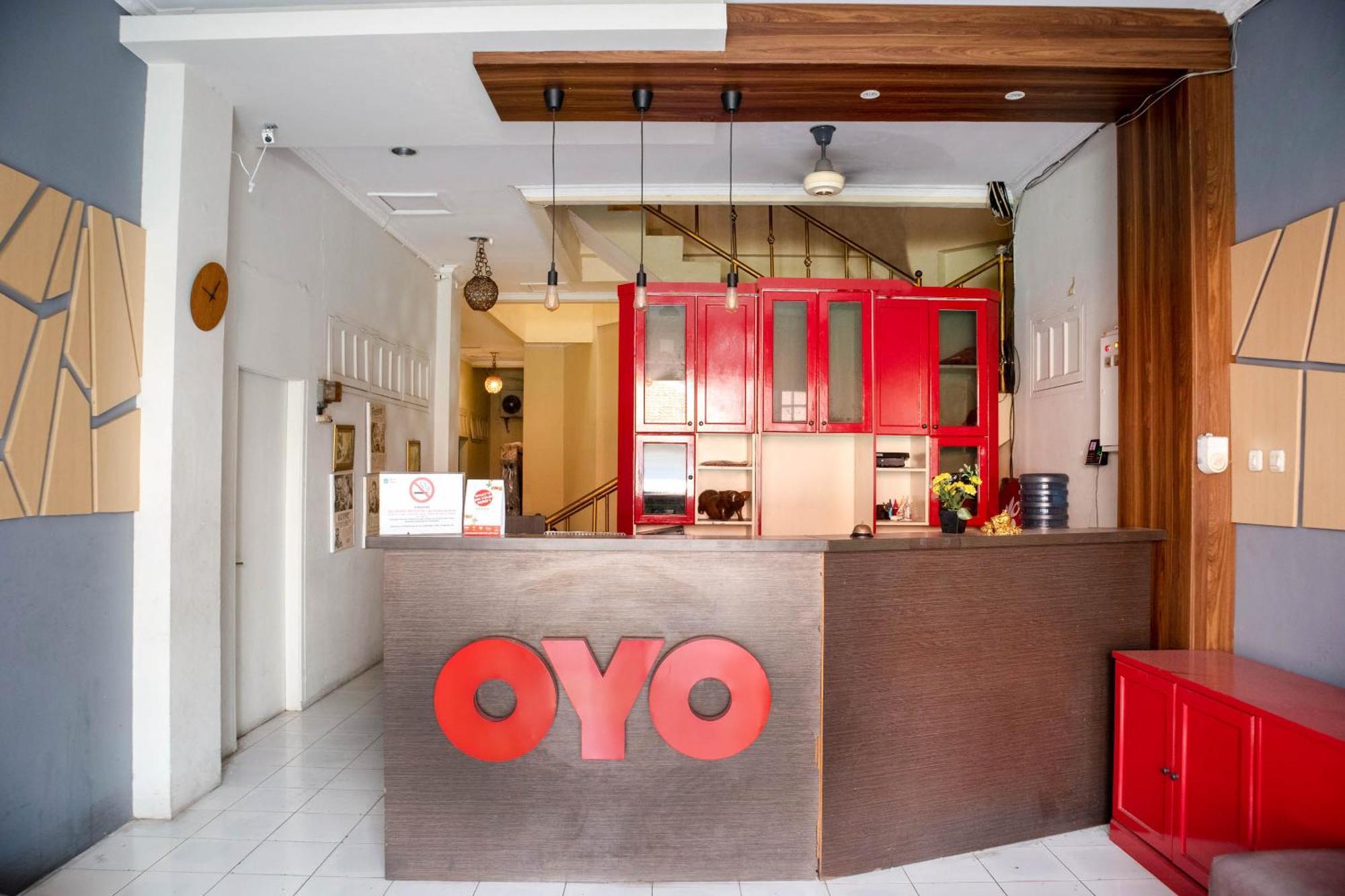 Oyo 1111 Pasar Baru Inn Jacarta Exterior foto
